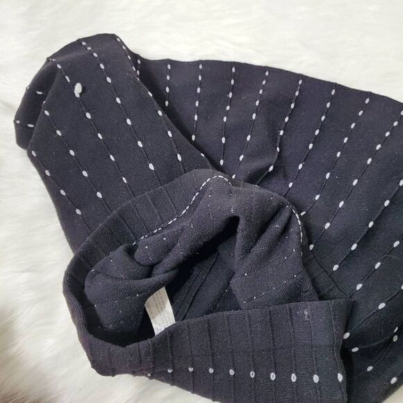 ZARA Basic circle skirt in black with white dots size M - Picture 6 of 8